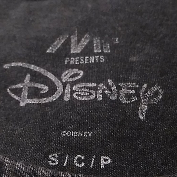 Alice in Wonderland inspired flowy shirt - Picture 2 of 2